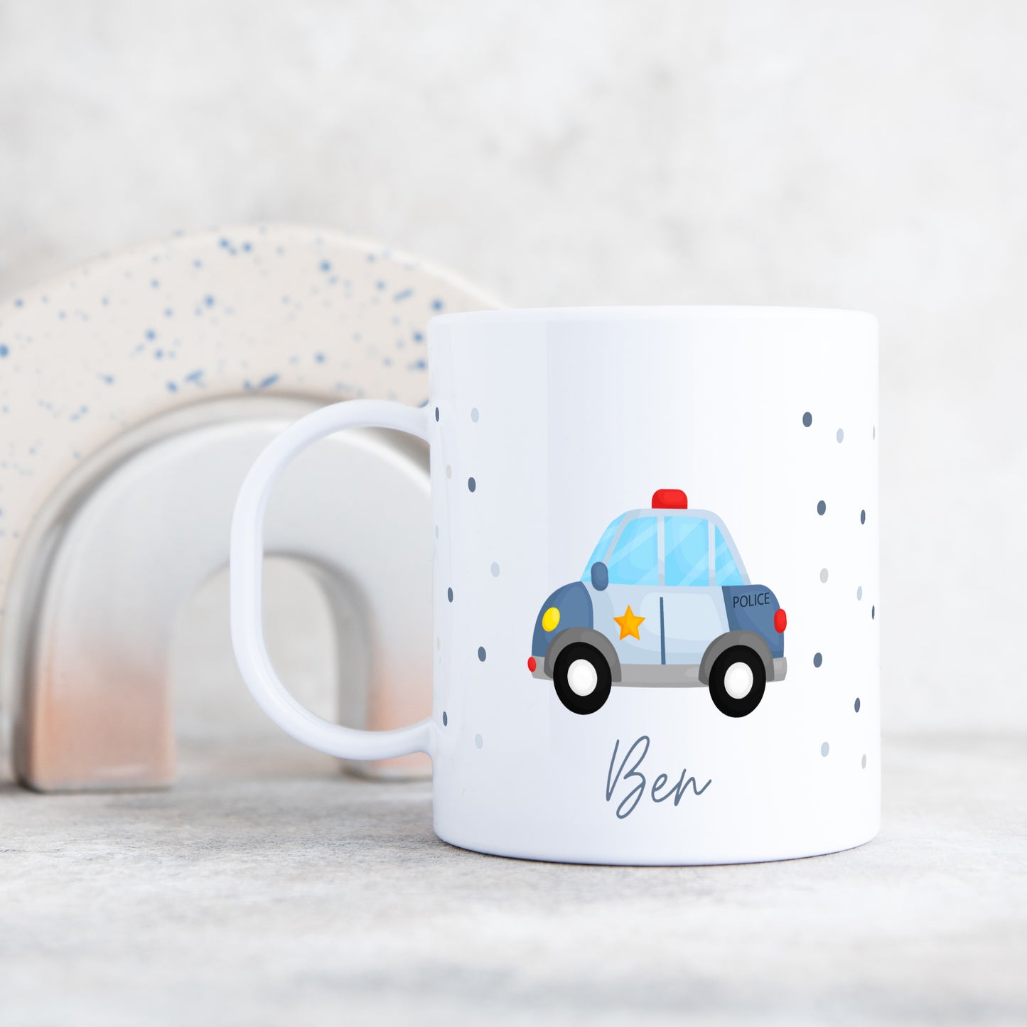 Kunststofftasse Feuerwehr mit Punkten