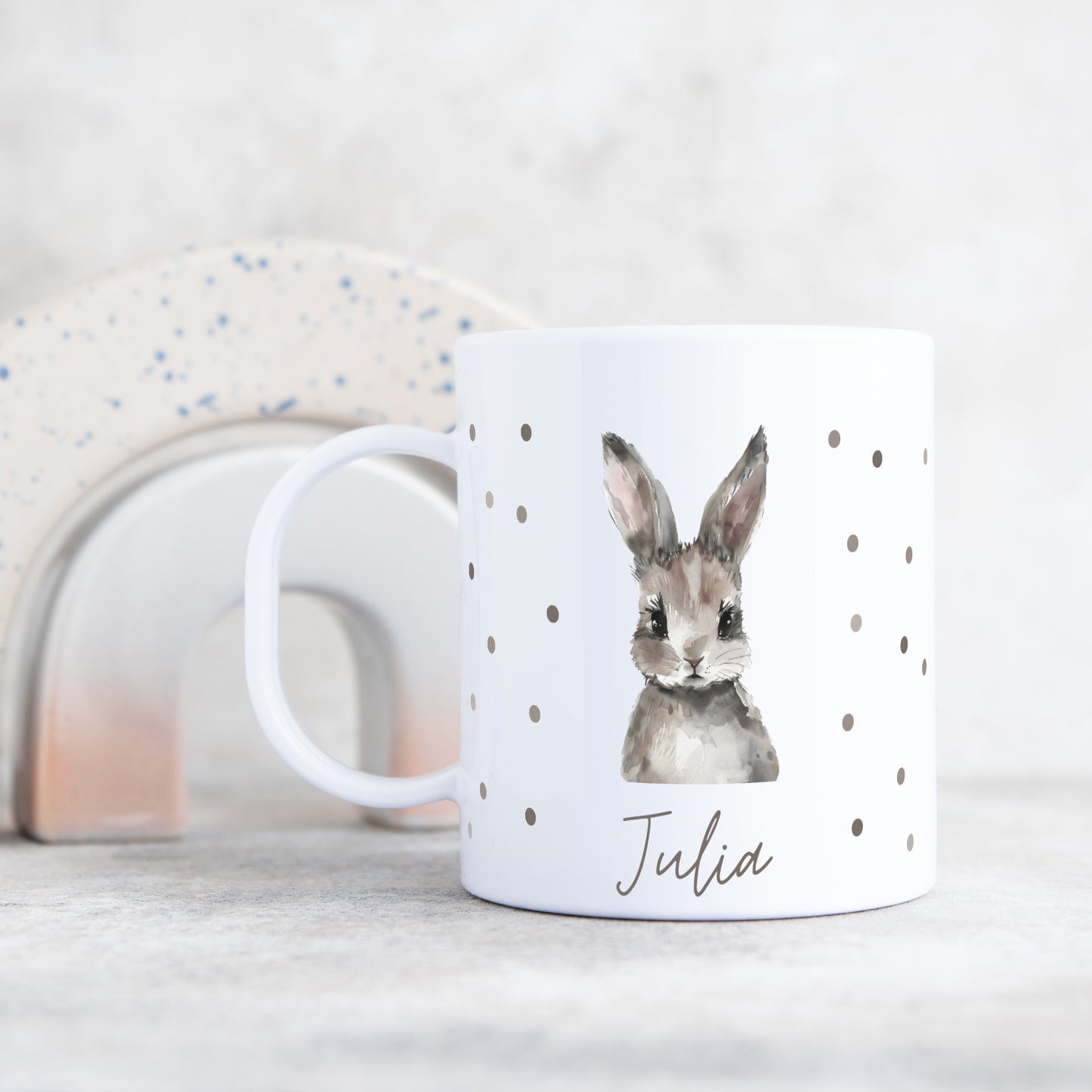 Kunststofftasse Waldtiere Punkte
