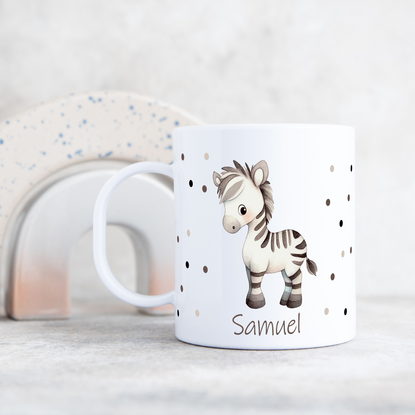 Kunststofftasse Tiere mit Punkten