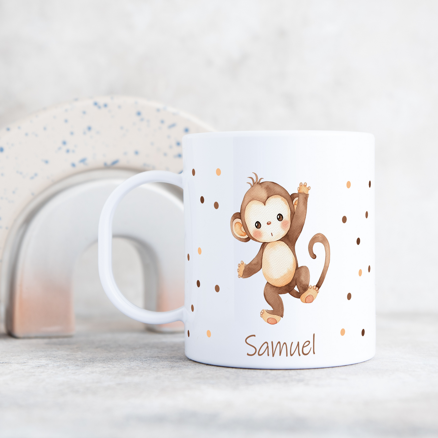 Kunststofftasse Tiere mit Punkten